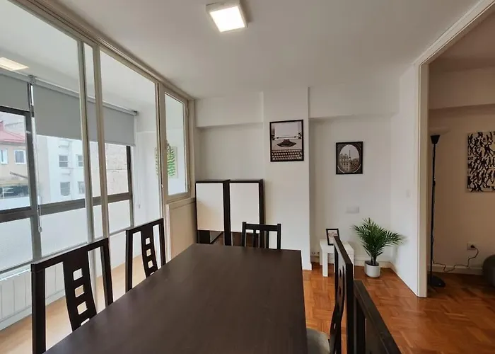 Daire Centro De Garaje Vigo